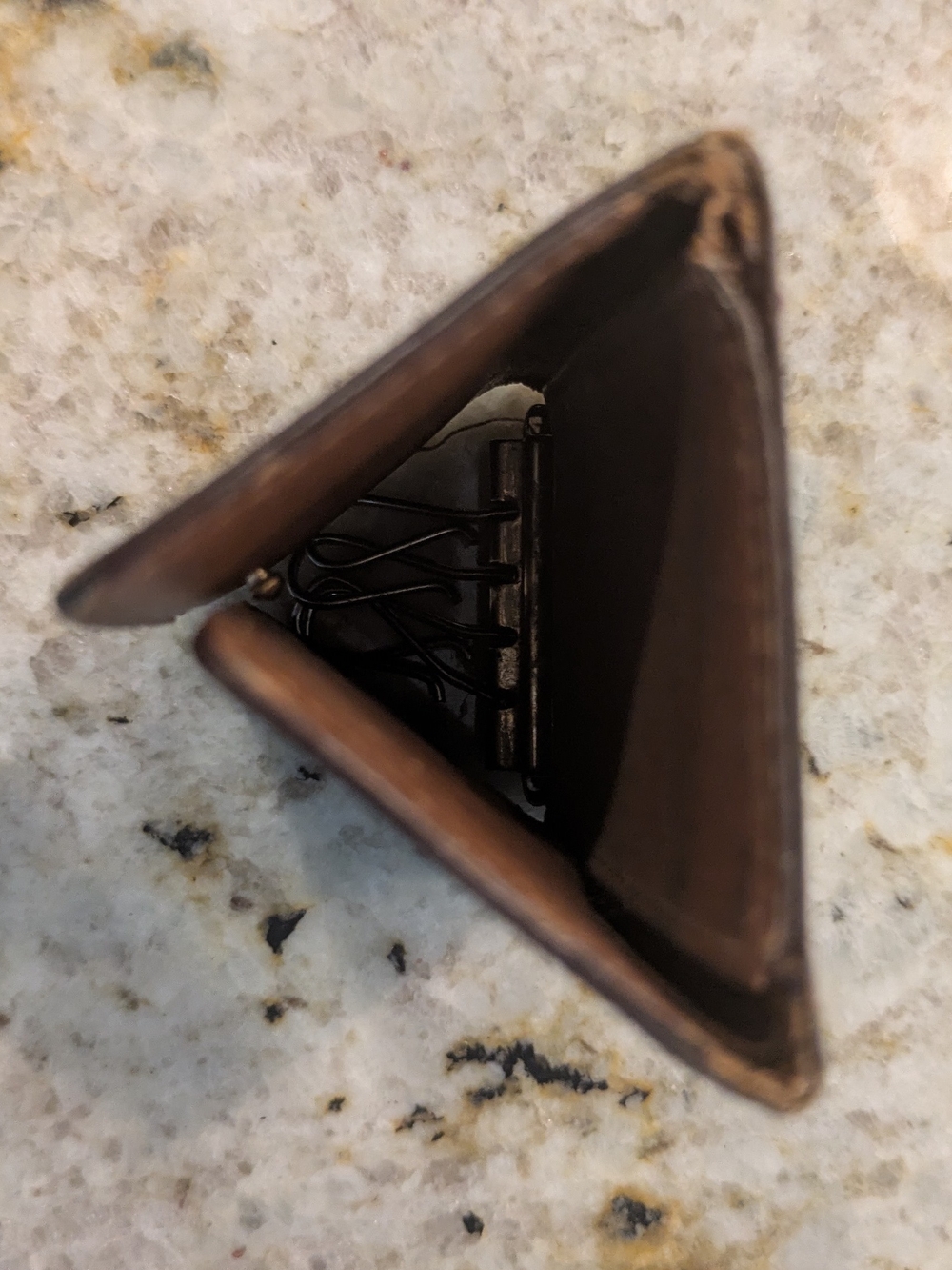 PROJECT PIECE / AS-IS Salvage Canvas - Louis Vuitton Monogram 4 Key Holder - Picture 5 of 8